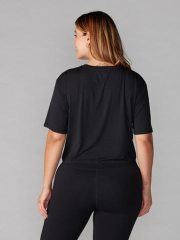 Tavi Crop Top Women's Tee - Ebony